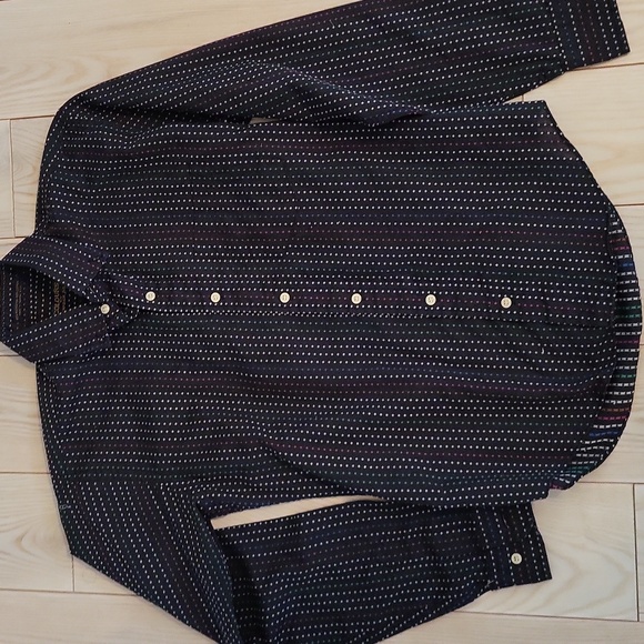 6 Misc. Boys Dress Shirts - Picture 11 of 13